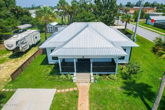 $349,500 | 1119 New York Avenue, Lynn Haven, FL 32444