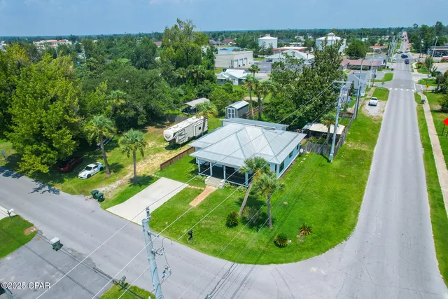 $349,500 | 1119 New York Avenue, Lynn Haven, FL 32444