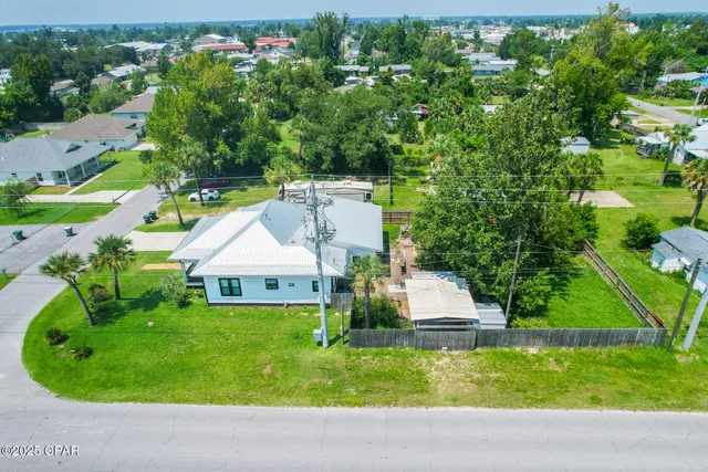 $349,500 | 1119 New York Avenue, Lynn Haven, FL 32444