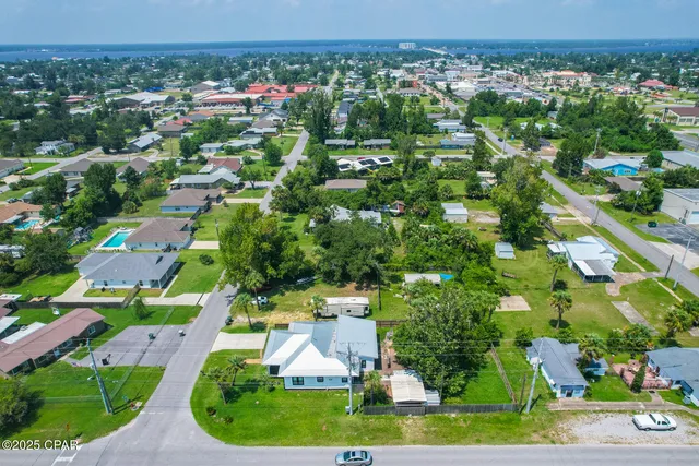 $349,500 | 1119 New York Avenue, Lynn Haven, FL 32444