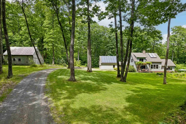 $1,395,000 | 683 Reservoir Road, White River Junction, VT 05001