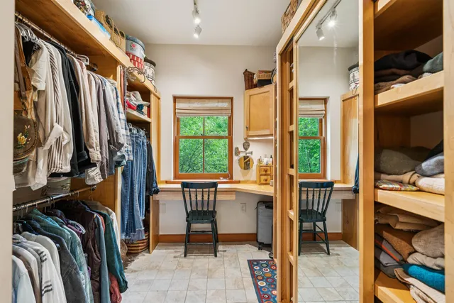 $1,395,000 | 683 Reservoir Road, White River Junction, VT 05001