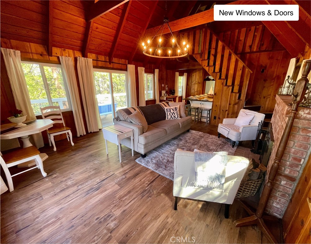 269 Hillside Road Lake Arrowhead, CA 92352 - Photo 6 of 41