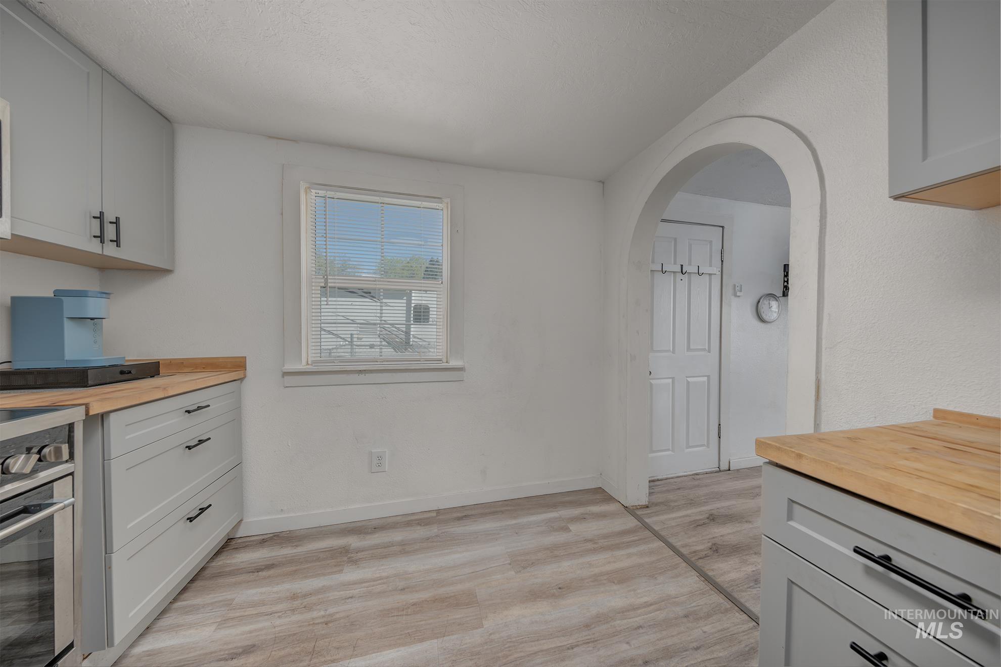 331 East 4th Street Weiser, ID 83672 - Photo 11 of 28