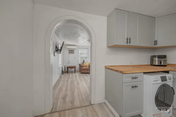 $179,900 | 331 East 4th Street, Weiser, ID 83672