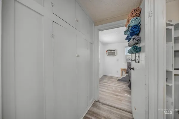 $179,900 | 331 East 4th Street, Weiser, ID 83672