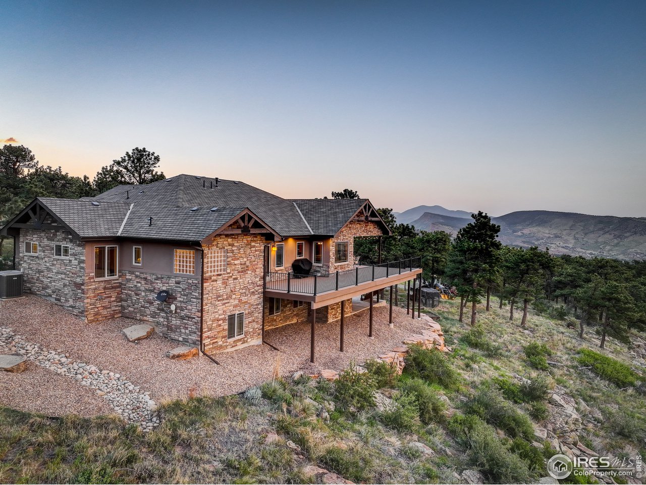 315 Sandstone Drive Lyons, CO 80540 - Photo 32 of 39