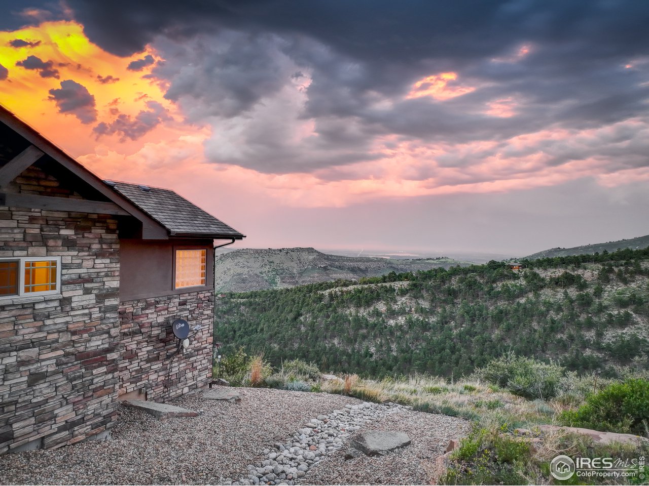 315 Sandstone Drive Lyons, CO 80540 - Photo 34 of 39