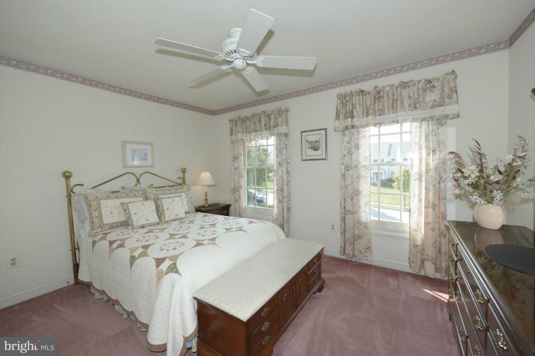 8376 Kings Heights Road Ellicott City, MD 21043 - Photo 17 of 28 Bedroom