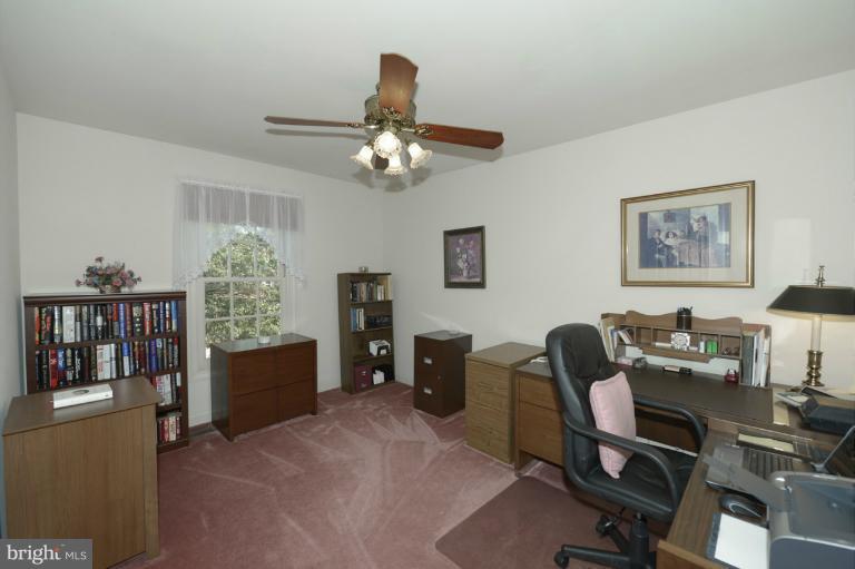 8376 Kings Heights Road Ellicott City, MD 21043 - Photo 20 of 28 Bedroom