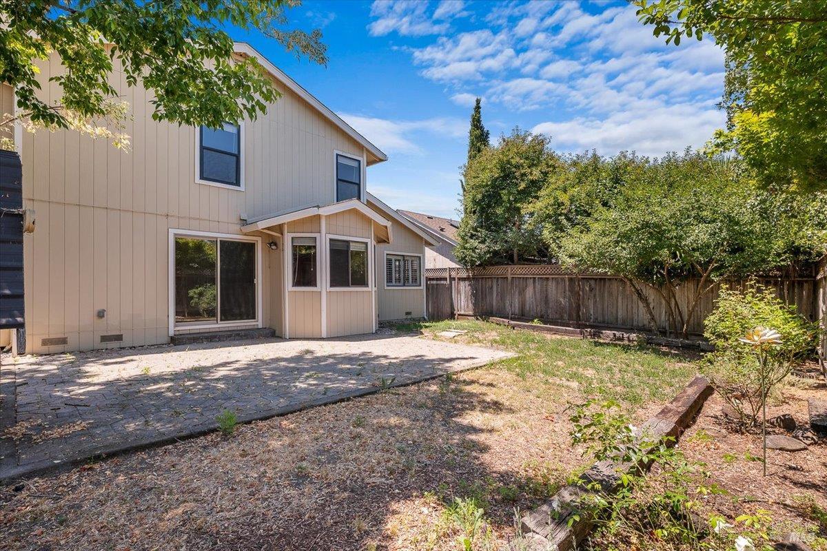 1938 Gambels Way Santa Rosa, CA 95403 - Photo 18 of 19