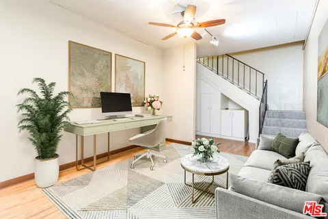 $8,250 | 910 19th Street, Unit 111, Santa Monica, CA 90403