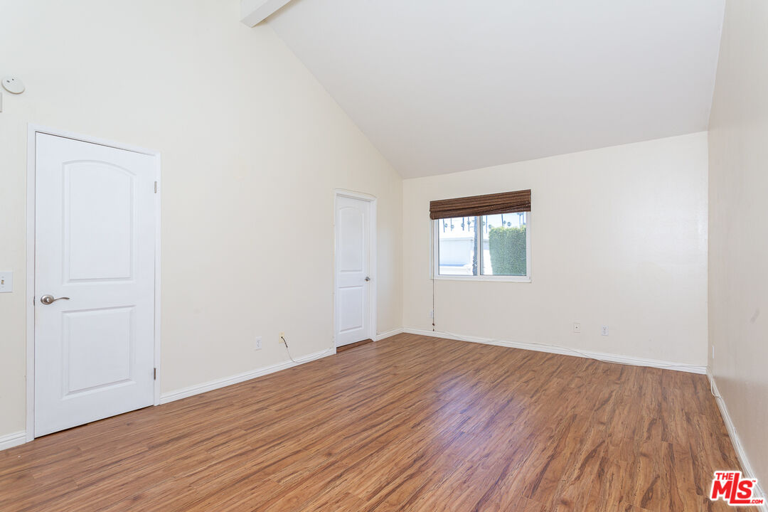 910 19th Street, Unit 111 Santa Monica, CA 90403 - Photo 19 of 31
