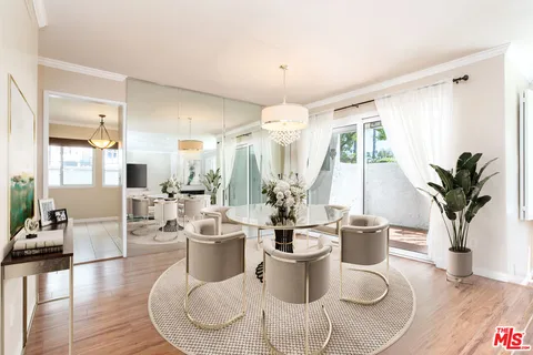 $8,250 | 910 19th Street, Unit 111, Santa Monica, CA 90403