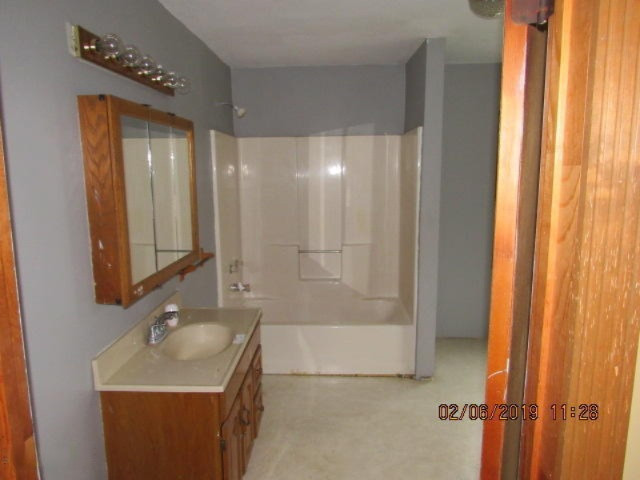 2896 Devine Road Nashville, MI 49073 - Photo 8 of 12 IMG_2862