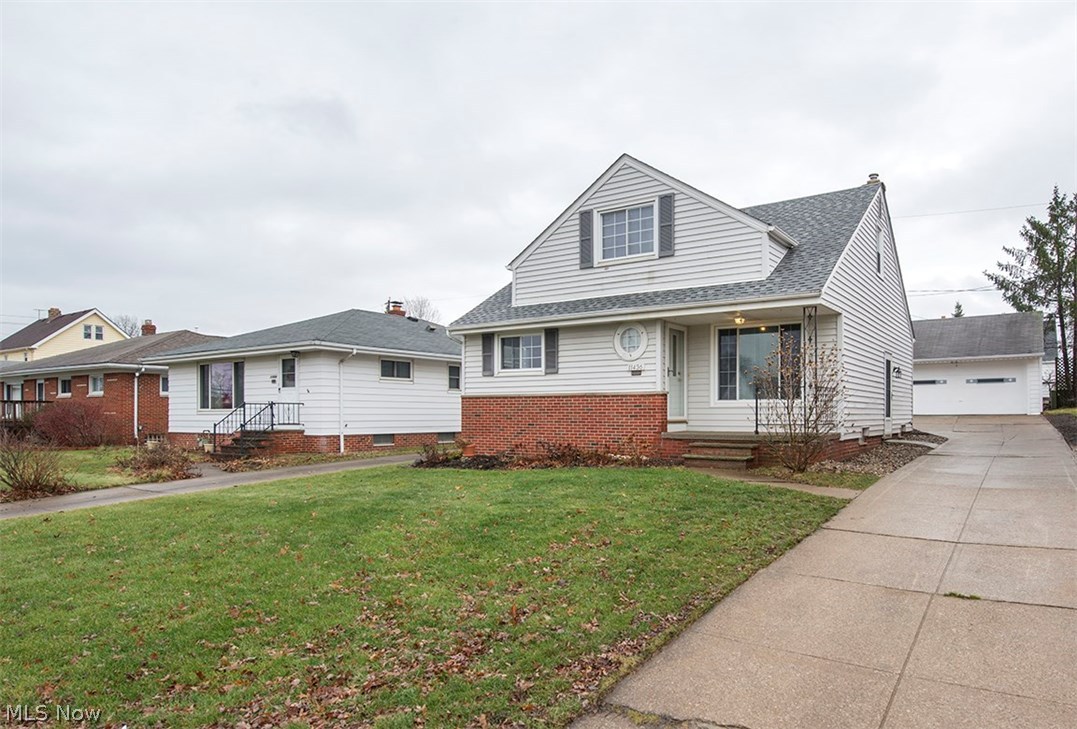 11436 Hempstead Road Garfield Heights, OH 44125 - Photo 2 of 30