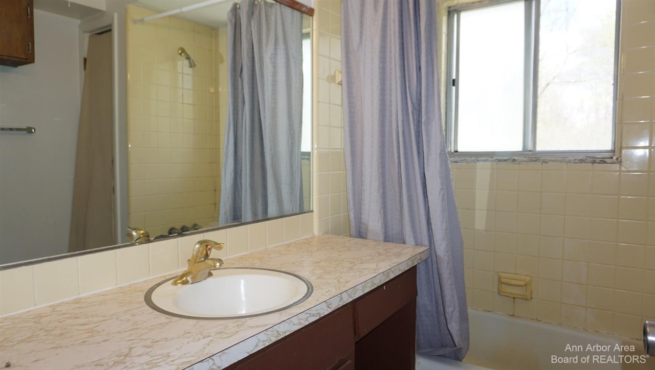 3871 Judd Road, Unit : 1 Milan, MI 48160 - Photo 6 of 14