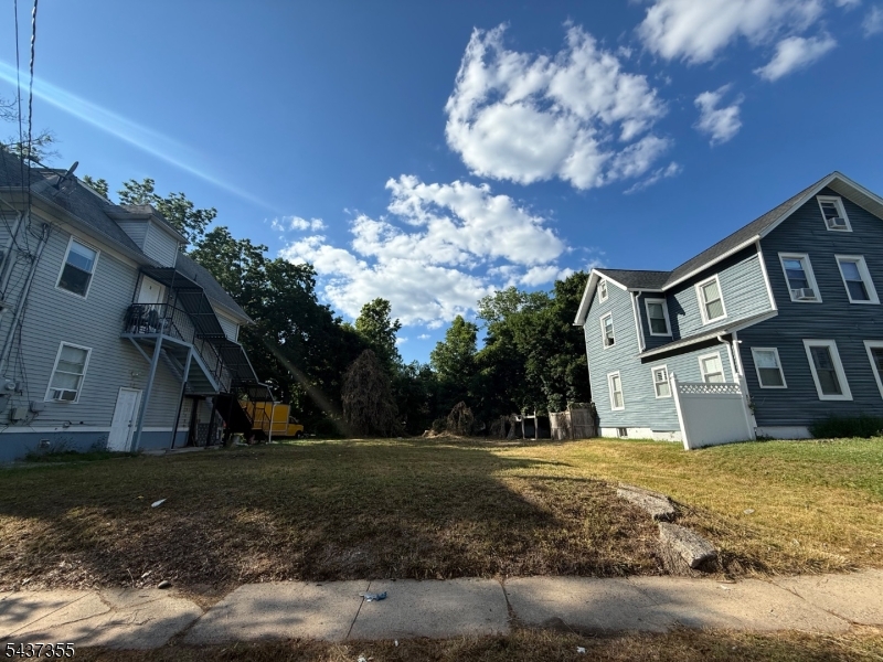 1315 Randolph Road Plainfield, NJ 07060 - Photo 3 of 4