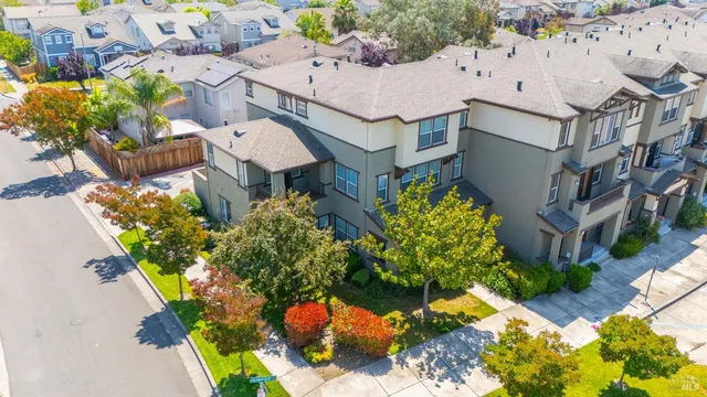 $725,000 | 2778 Coleman Glen Lane, Santa Rosa, CA 95407