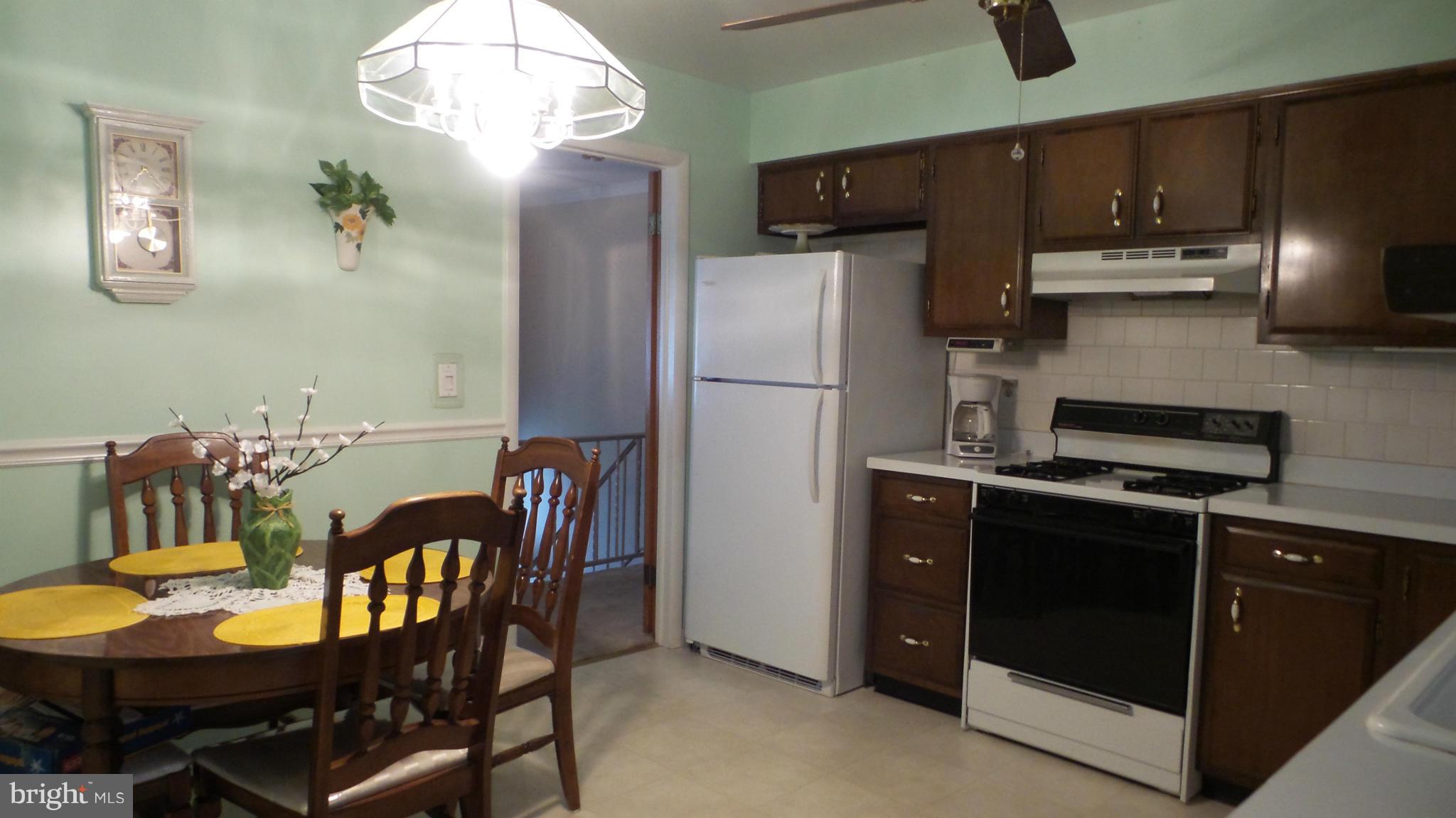 540 Stratford Road Fallston, MD 21047 - Photo 9 of 26 Kitchen