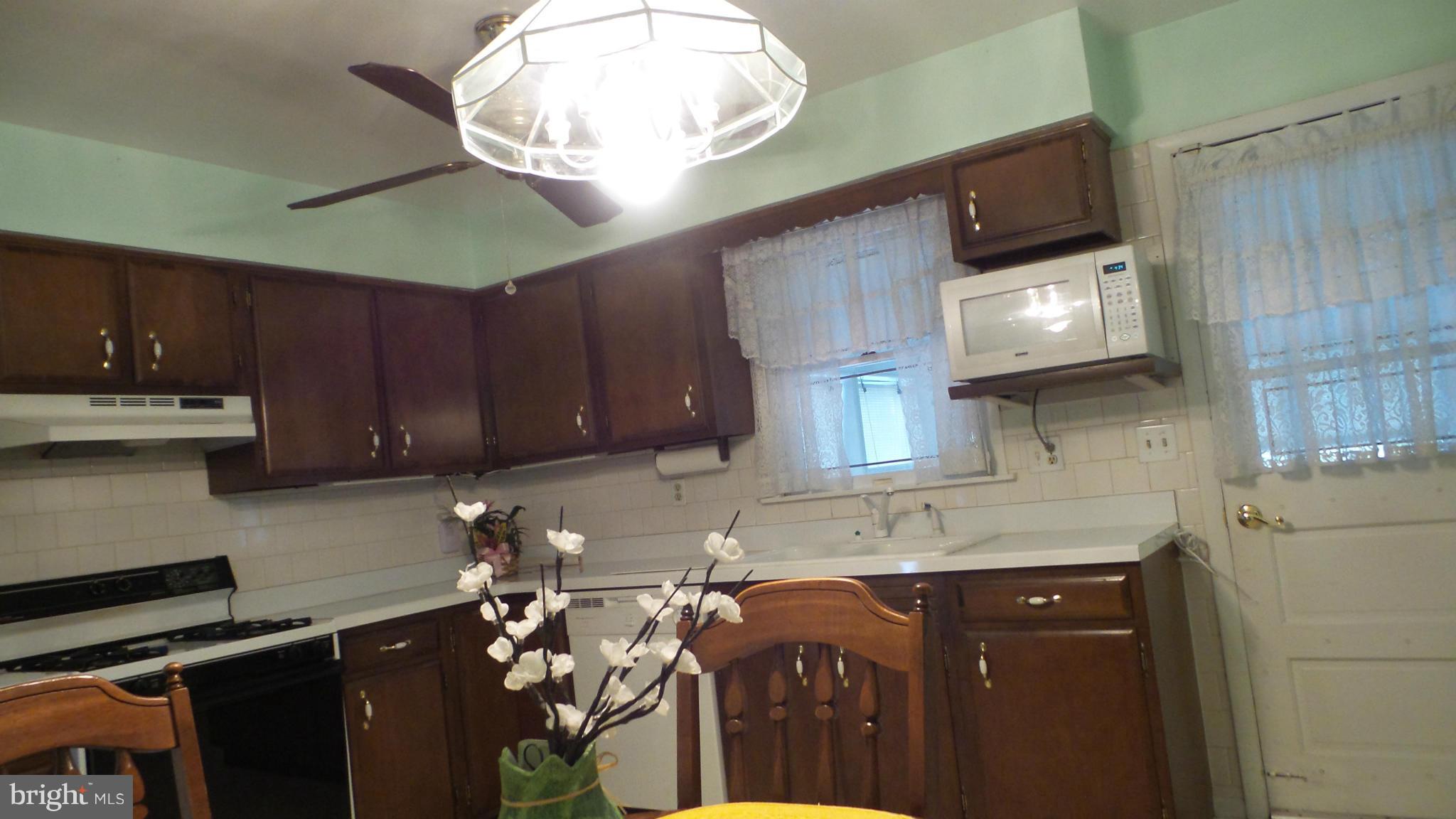540 Stratford Road Fallston, MD 21047 - Photo 10 of 26 Kitchen