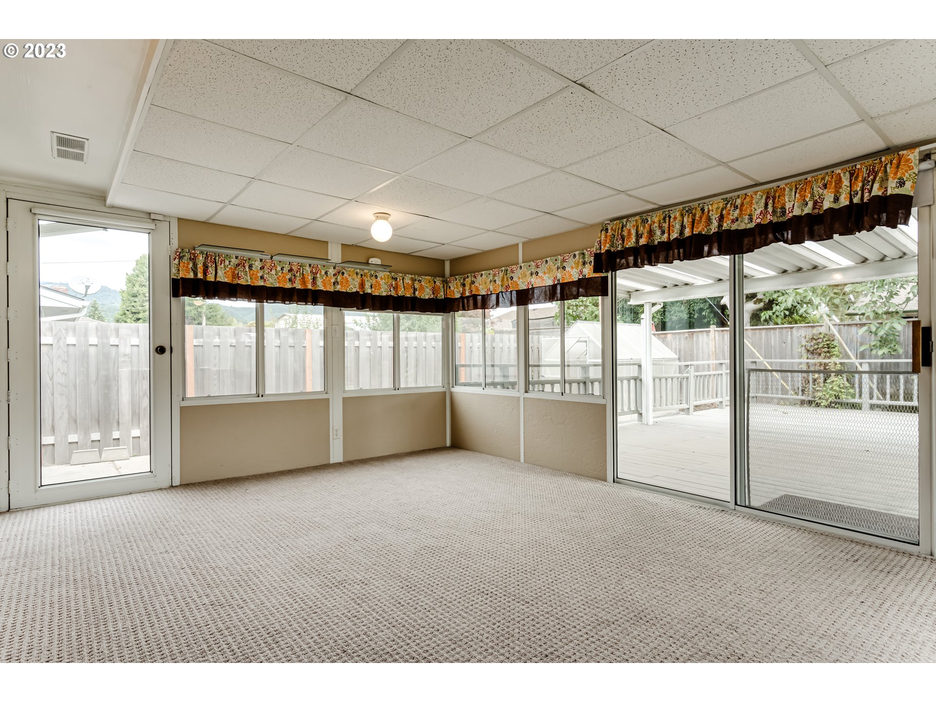 2407 17th Street Springfield, OR 97477 - Photo 28 of 40 a big room with an outdoor view
