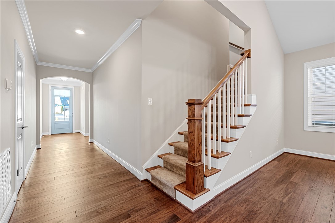 110 Mayfly Way Simpsonville, SC 29680 - Photo 4 of 34