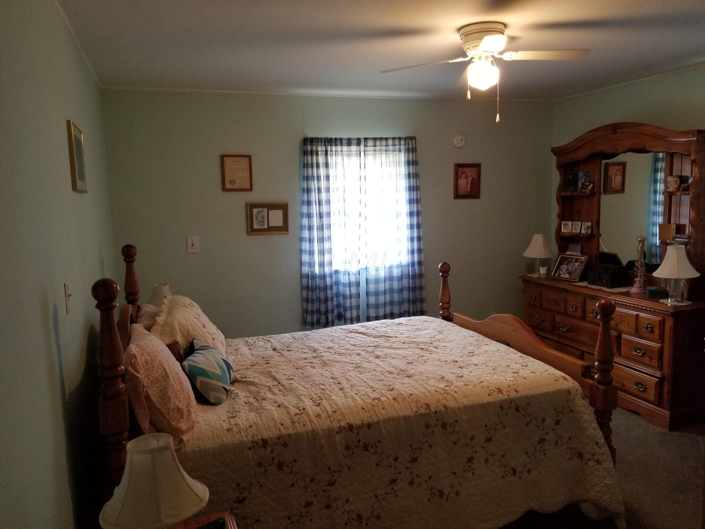 671 Ridgefield Road Newark, OH 43055 - Photo 11 of 17 Gallery Image 11