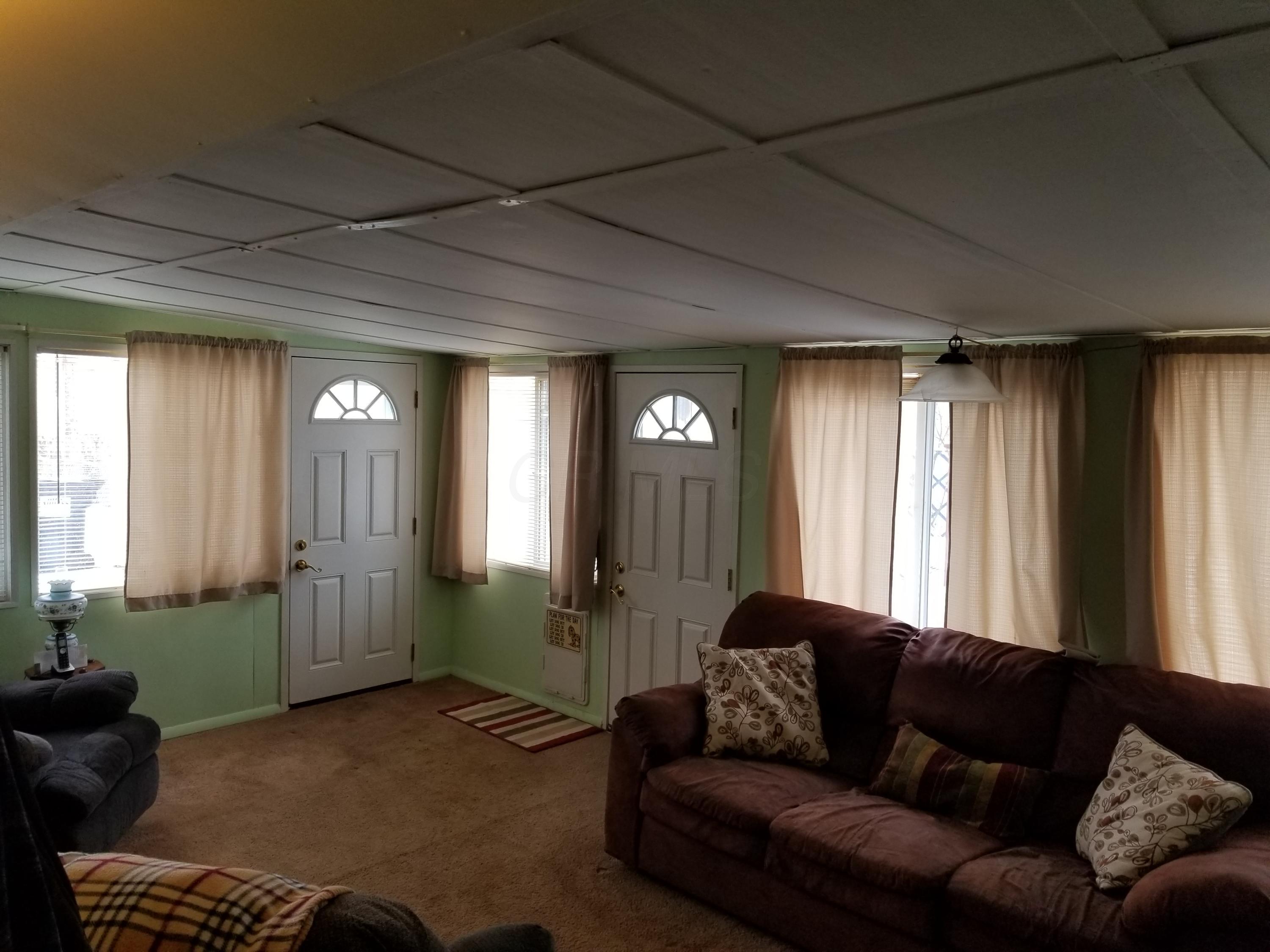 671 Ridgefield Road Newark, OH 43055 - Photo 6 of 17 Gallery Image 6