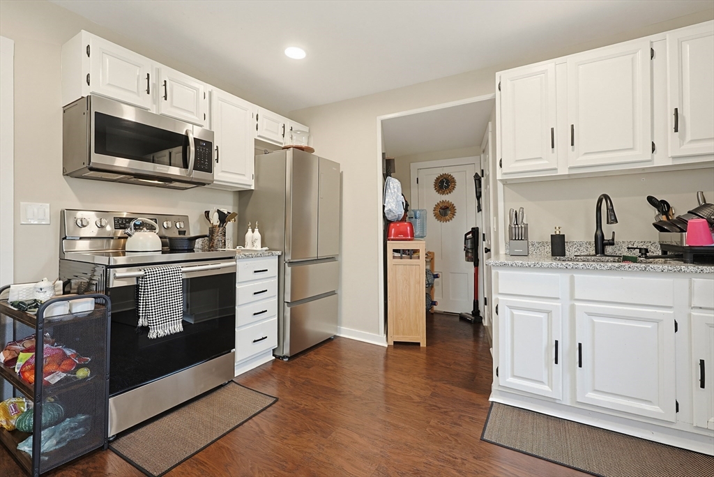 64 Parker Street Maynard, MA 01754 - Photo 9 of 38