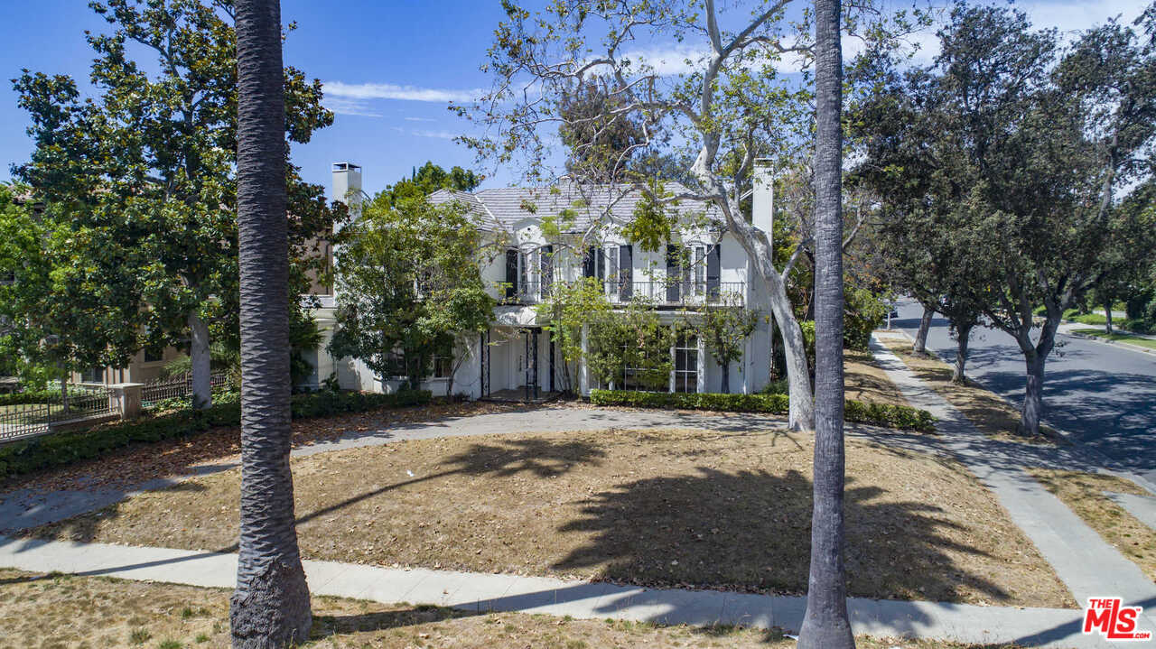633 Foothill Road Beverly Hills, CA 90210 - Photo 6 of 7
