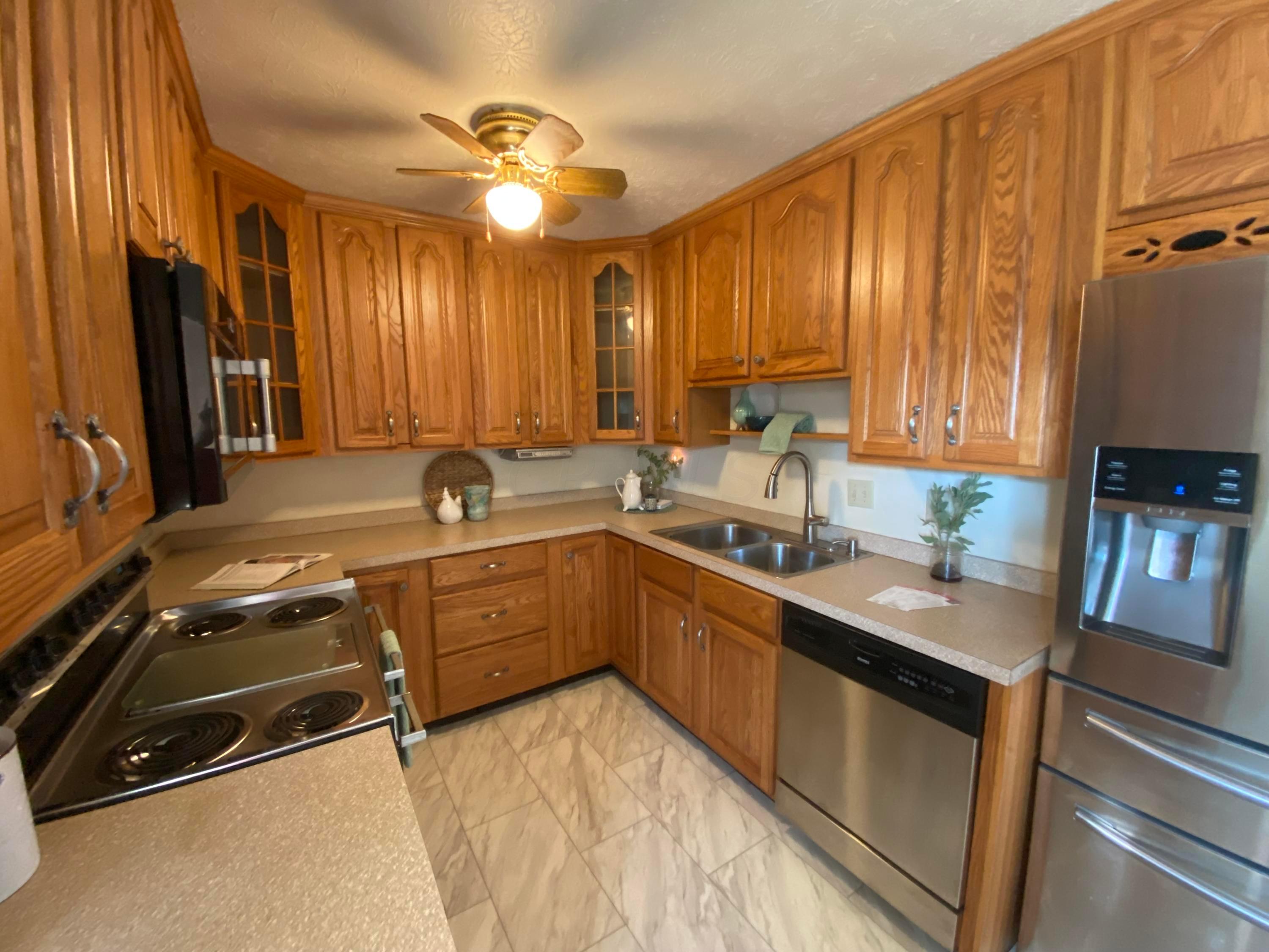 3846 Frazier Road East Columbus, OH 43207 - Photo 11 of 33