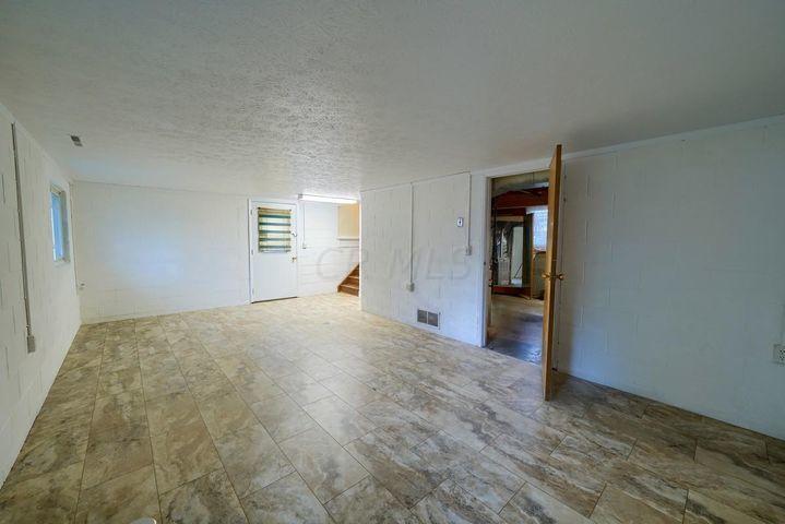 3846 Frazier Road East Columbus, OH 43207 - Photo 27 of 33