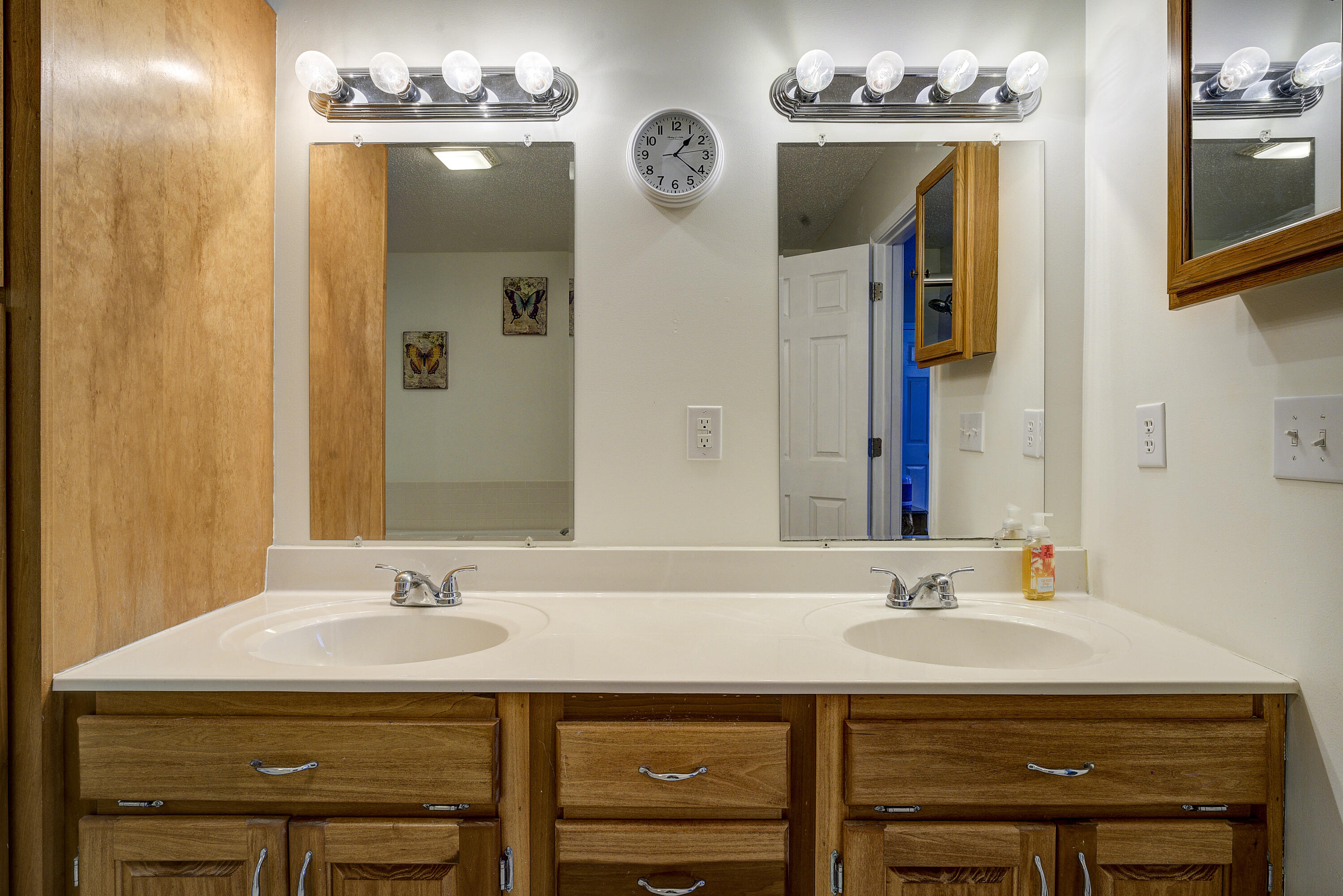 75 East Ridges Court Chuckey, TN 37641 - Photo 23 of 56 EastRidge-Interior-8