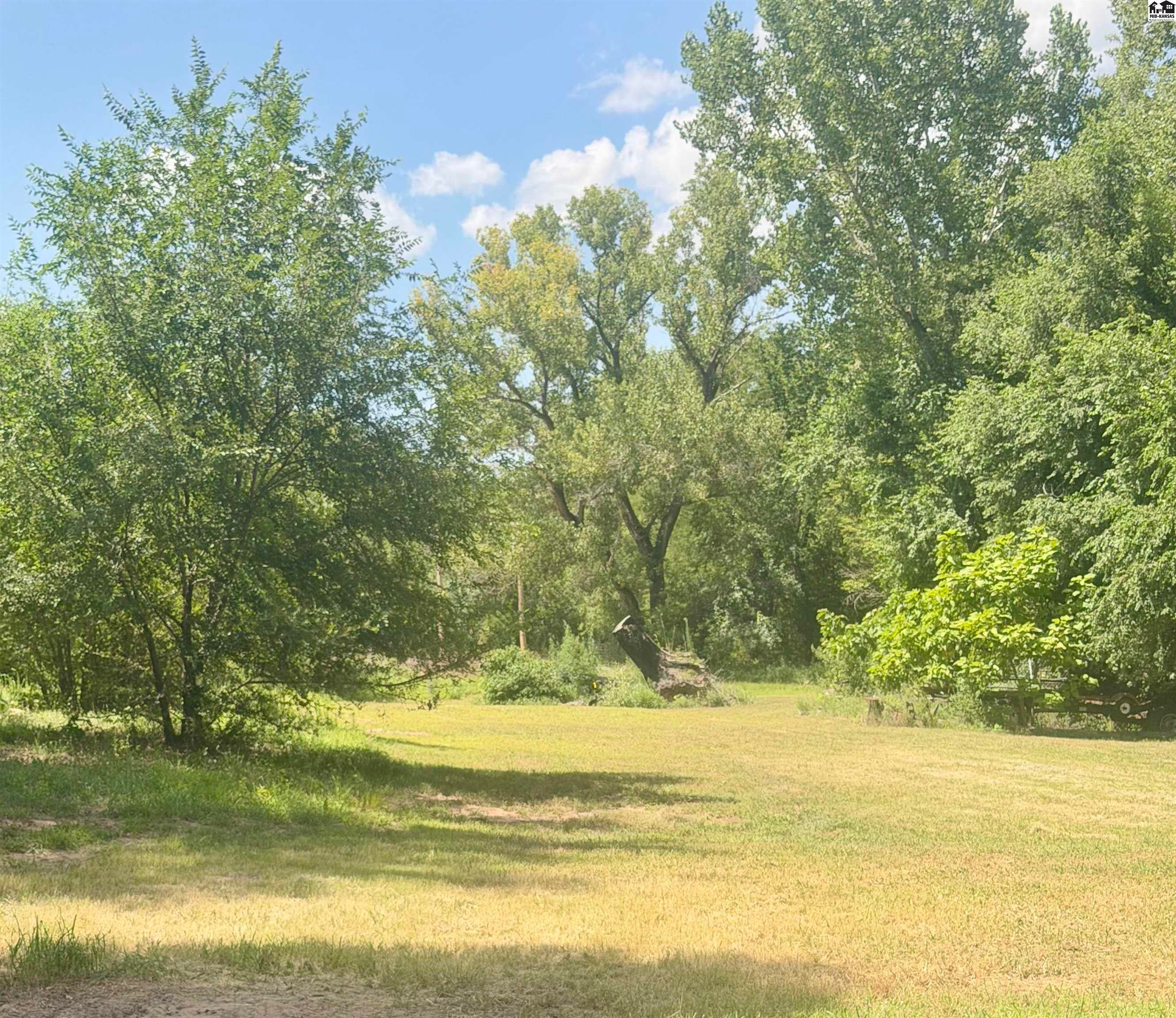 7017 Valley Road Hutchinson, KS 67502 - Photo 38 of 41 Gallery Image 38