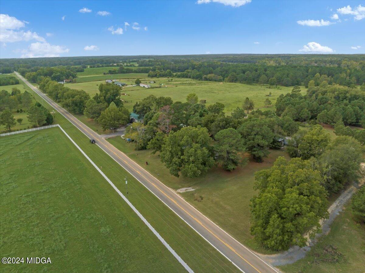 389 Hudson Jones Road Cochran, GA 31014 - Photo 27 of 29 a view of a lush green space