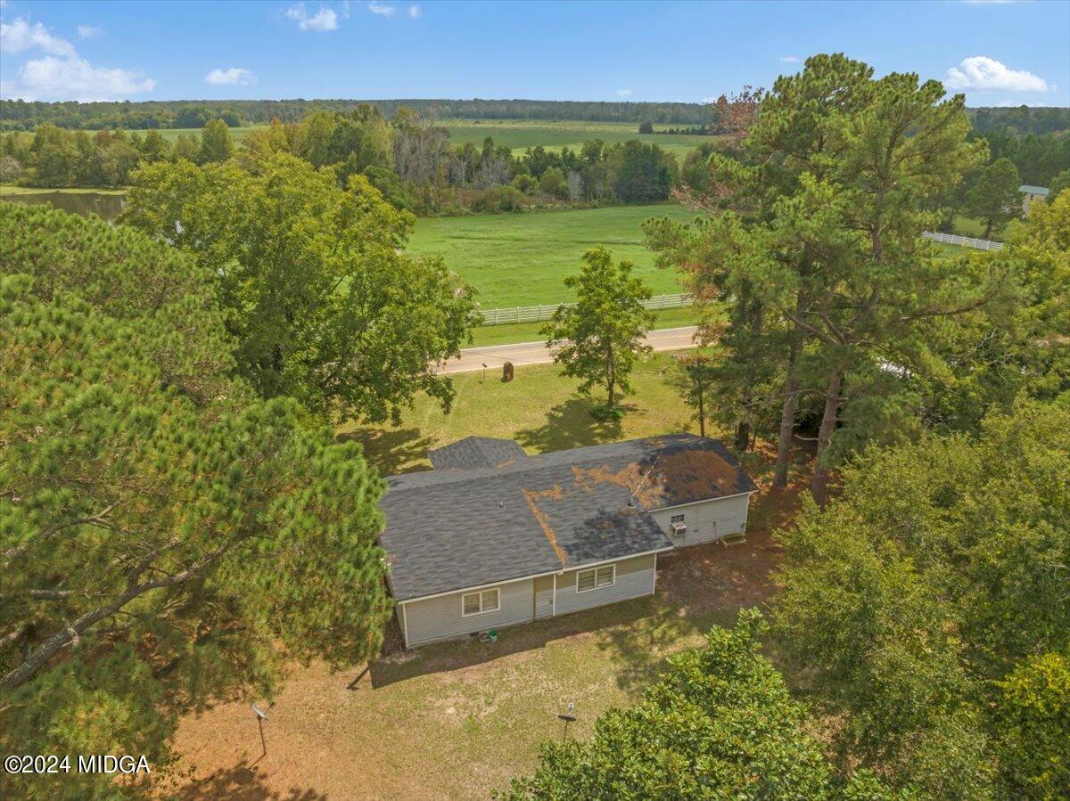 389 Hudson Jones Road Cochran, GA 31014 - Photo 29 of 29 a view of an outdoor space and a yard