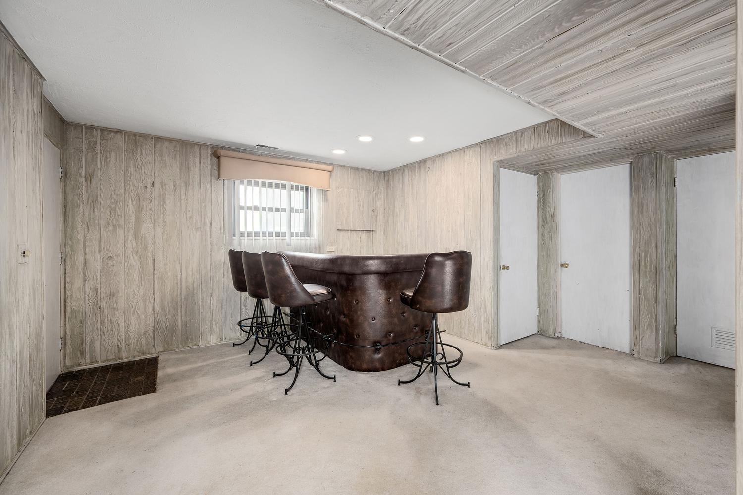 3N565 Crown Road Elmhurst, IL 60126 - Photo 21 of 35