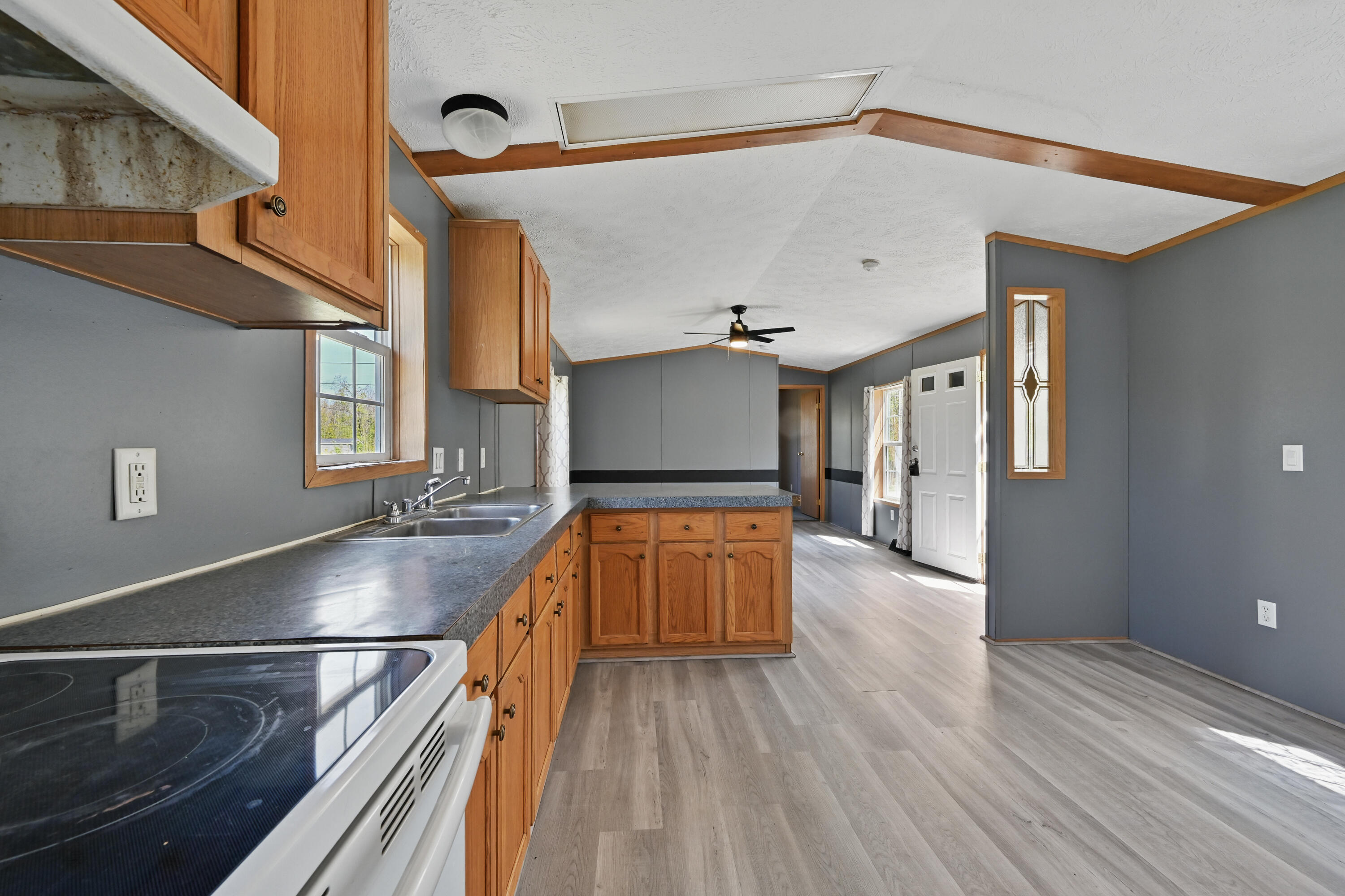 54 Whitten Road Clinton, ME 04927 - Photo 13 of 33 109953gr-113