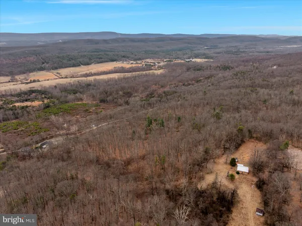 $975,000 | 515 Old Fire Tower Road, Capon Bridge, WV 26711