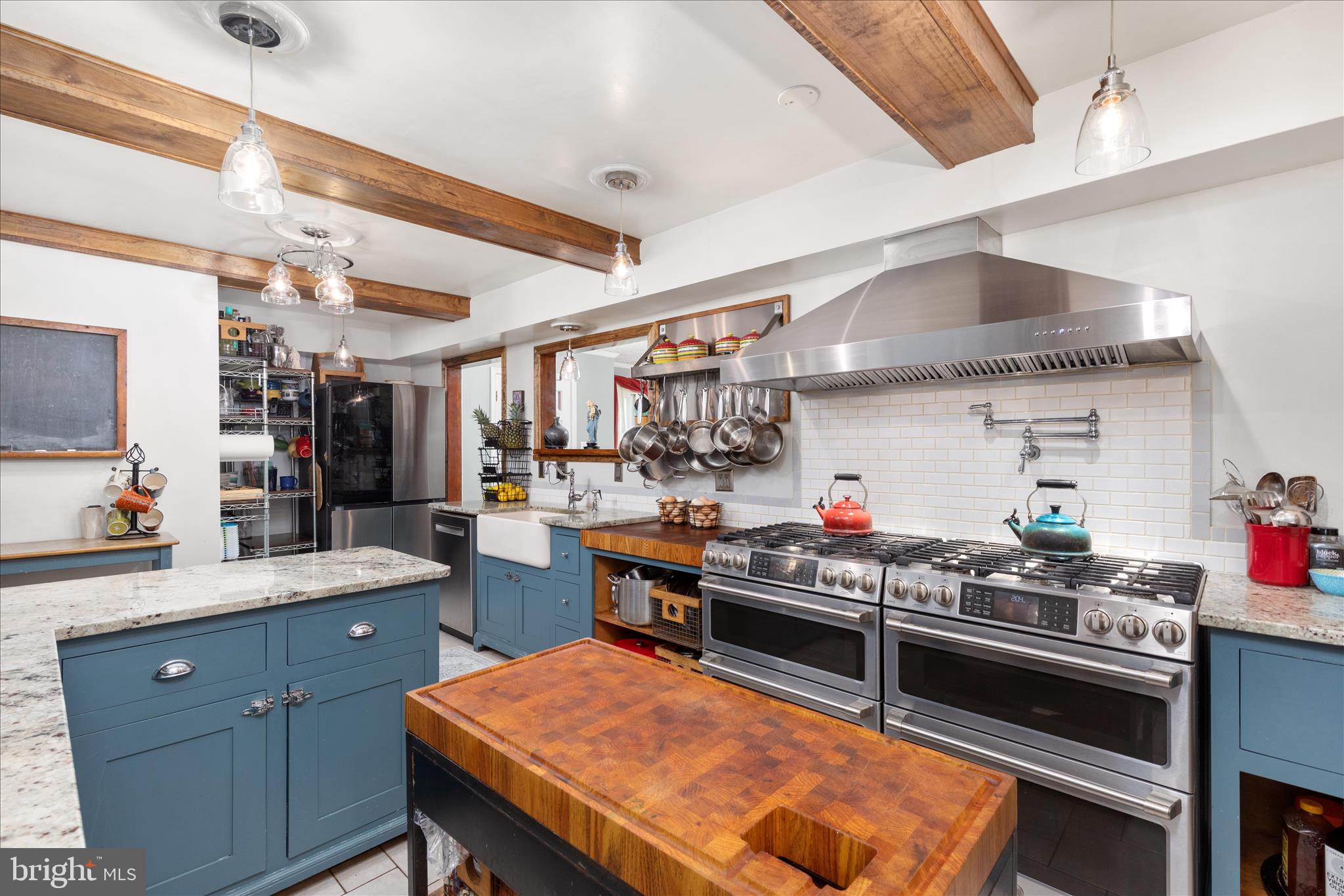 515 Old Fire Tower Road Capon Bridge, WV 26711 - Photo 18 of 117 Gourmet Kitchen