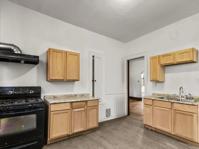 $115,999 | 1912 North 27th Street, Unit 1914, Milwaukee, WI 53208