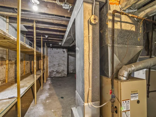 $115,999 | 1912 North 27th Street, Unit 1914, Milwaukee, WI 53208