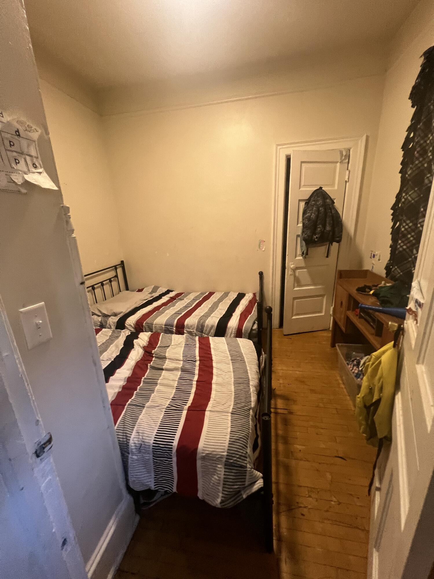 1912 North 27th Street, Unit 1914 Milwaukee, WI 53208 - Photo 25 of 39 Upper Bedroom