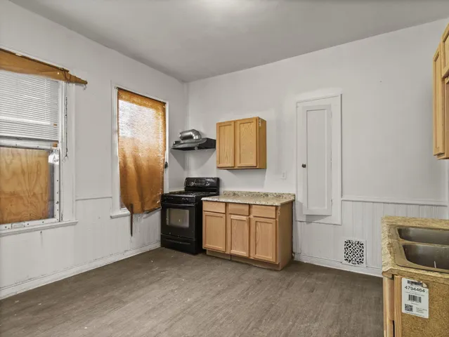 $115,999 | 1912 North 27th Street, Unit 1914, Milwaukee, WI 53208