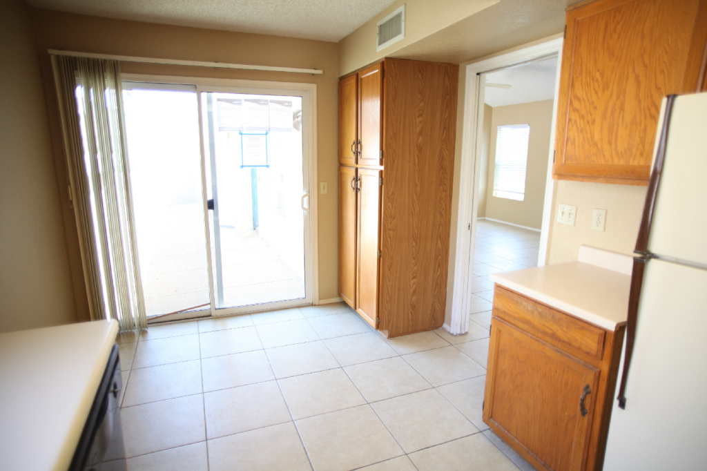 2834 South Ext Road, Unit 2110 Mesa, AZ 85210 - Photo 7 of 15 IMG_0623