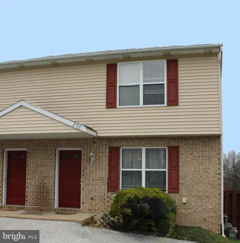 $1,475 | 256 Olney Road, Dallastown, PA 17313