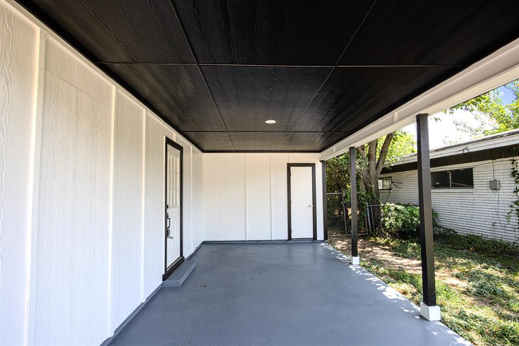 4608 Reed Street Fort Worth, TX 76119 - Photo 7 of 40 Gallery Image 7