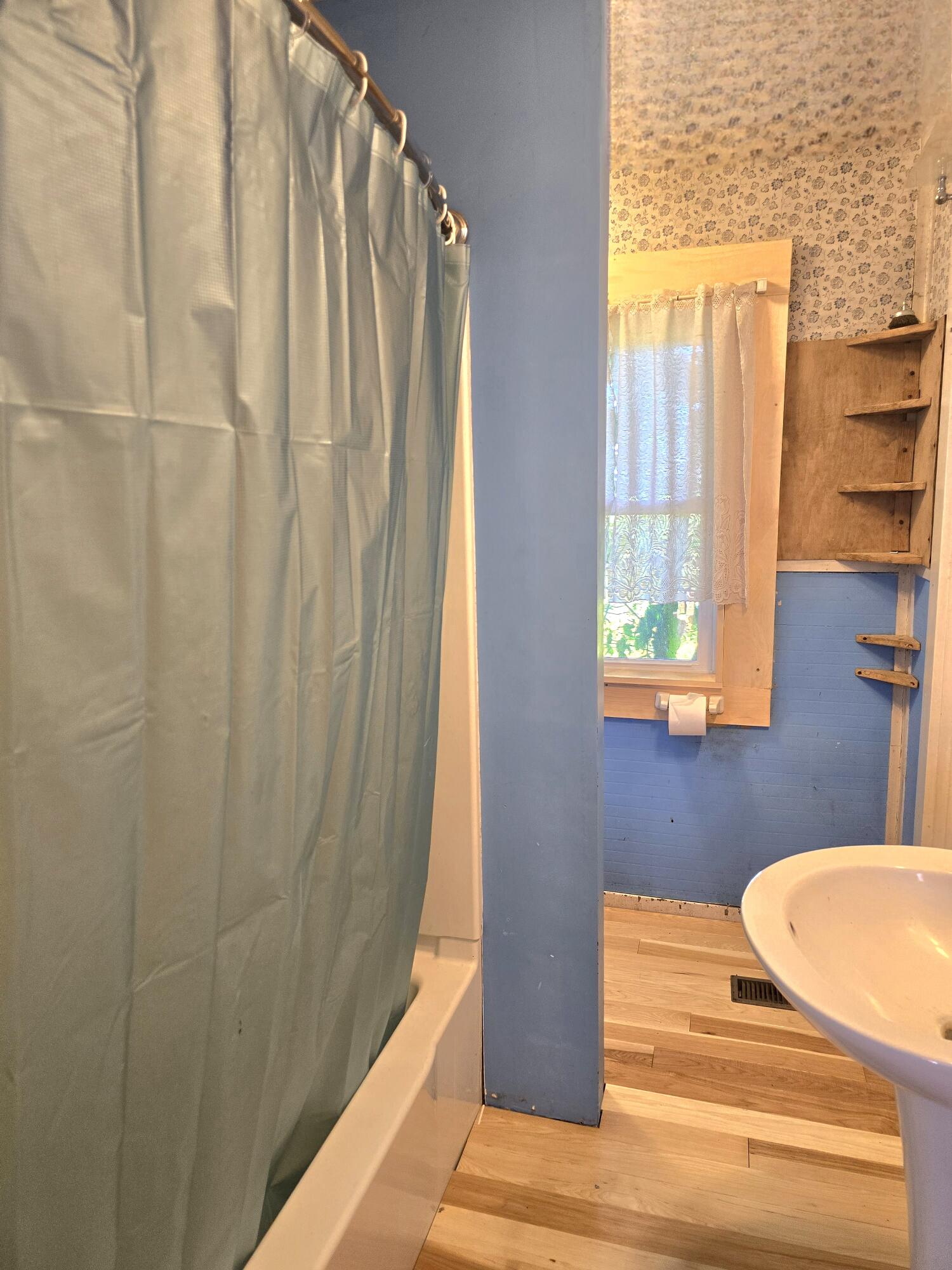 346 North Parish Road Turner, ME 04282 - Photo 12 of 31 20240903_150623