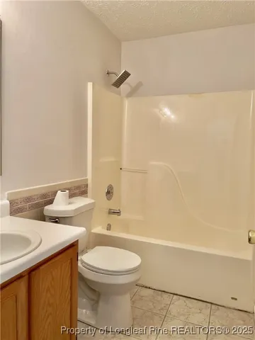 $2,100 | 5712 Bibar Road, Fayetteville, NC 28304